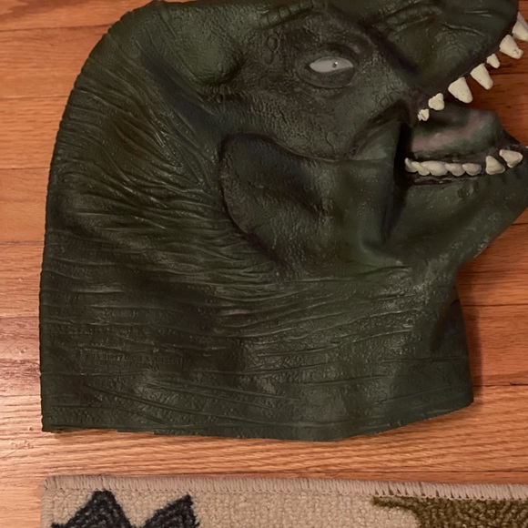 Vintage 1997 Jurassic Park T-Rex Dinosaur Halloween mask - Picture 7 of 7